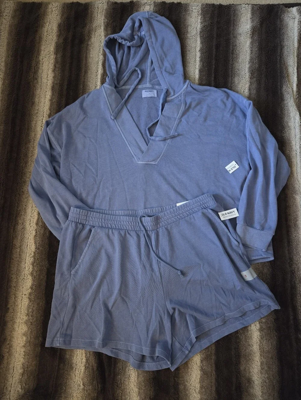Old Navy So Comfy Shorts & Hoodie Set Size Xl NWT